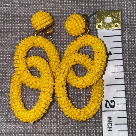 Encrusted beaded drop earrings - Picture 4 of 5